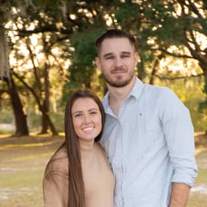 Sitter Profile Image: Tayler & Alexandra F.