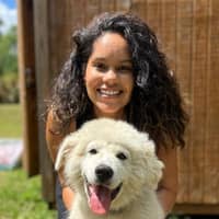 Sitter Profile Image: Joelyz L.