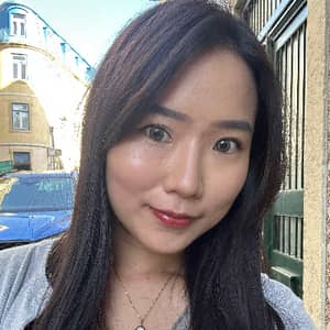 Sitter Profile Image: Jou-Pei F.