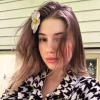 Sitter Profile Image: Daryna S.