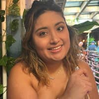 Sitter Profile Image: Arizthia E.