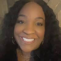 Sitter Profile Image: Yvette B.