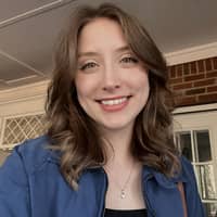 Sitter Profile Image: Bernadette L.