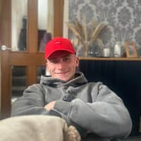 Sitter Profile Image: Dean W.