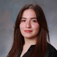 Sitter Profile Image: Iris R.