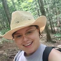 Sitter Profile Image: Sara R.