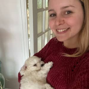 Sitter Profile Image: Romina M.