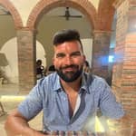 Sitter Profile Image: Raymond R.