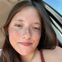 Sitter Profile Image: Amanda T.