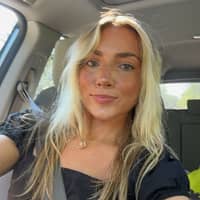 Sitter Profile Image: Grace D.