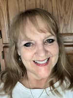 Sitter Profile Image: Julie H.