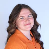 Sitter Profile Image: Abigail W.