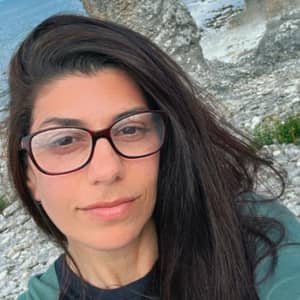 Sitter Profile Image: Mucia Cristina F.