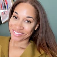 Sitter Profile Image: Enchanta J.