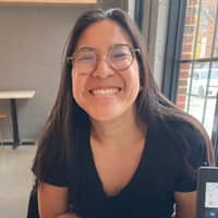 Sitter Profile Image: Jenna H.