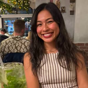 Sitter Profile Image: Aerin W.