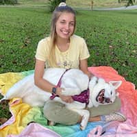 Sitter Profile Image: Savannah J.