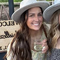 Sitter Profile Image: Olivia S.