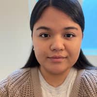 Sitter Profile Image: Rina C.