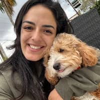 Sitter Profile Image: Elsa C.