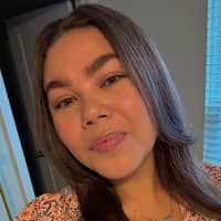 Sitter Profile Image: Summer S.