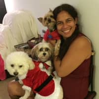 Sitter Profile Image: Vivi A.