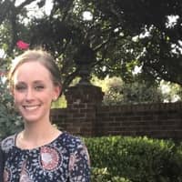 Sitter Profile Image: Lindsey D.