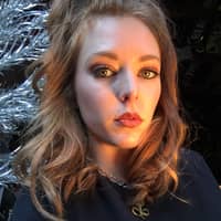 Sitter Profile Image: Savannah L.