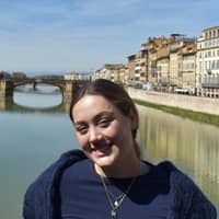 Sitter Profile Image: Abigail D.