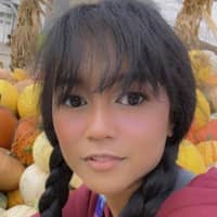 Sitter Profile Image: Elena G.