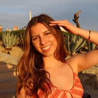 Sitter Profile Image: Hannah S.