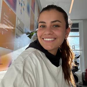 Sitter Profile Image: Fernanda d.