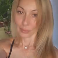 Sitter Profile Image: Elsy G.