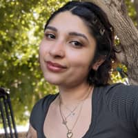 Sitter Profile Image: Kris U.