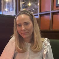 Profilbilde av hundepasser: Lara E.