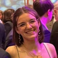 Sitter Profile Image: Perrine P.