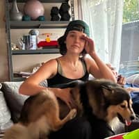 Photo de profil du pet sitter : Leya L.