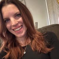 Sitter Profile Image: Shelby H.