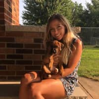 Sitter Profile Image: Haley M.