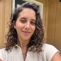 Sitter Profile Image: CAROLINE M.