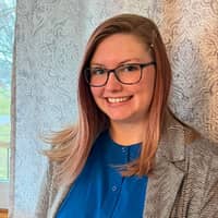 Sitter Profile Image: Mackenzie D.