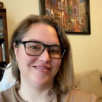 Sitter Profile Image: Amy F.