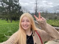 Sitter Profile Image: Chloe S.