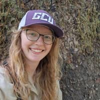 Sitter Profile Image: Holly O.