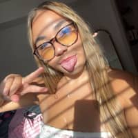 Sitter Profile Image: Mia N.