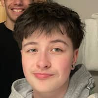 Sitter Profile Image: Hayden H.