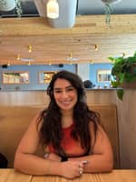 Sitter Profile Image: Itzia I.