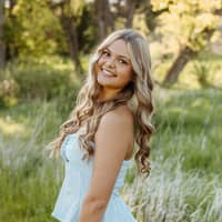 Sitter Profile Image: Elise N.