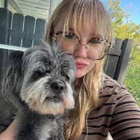 Sitter Profile Image: Zoe-Hayden S.