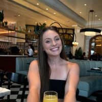 Sitter Profile Image: Madi B.